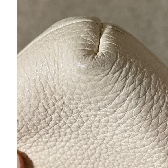 KATE SPADE,SMALL IVORY PEBBLED LEATHER QUILTED CROSSOBODY - Picture 14 of 16